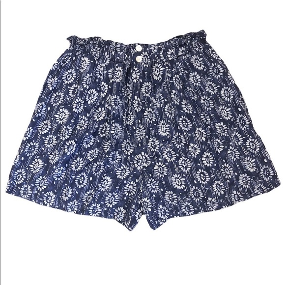 3/$25 🙌🏼 Vintage Express Floral High Waist Elastic Waist Paperbag Shorts Large - Picture 1 of 8